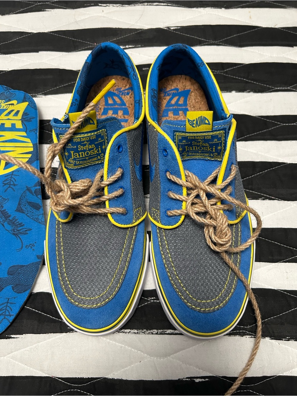 New Nike SB Stefan Janoski “Dorenbecker”Men’s 2017 Blue, Gray & Yellow